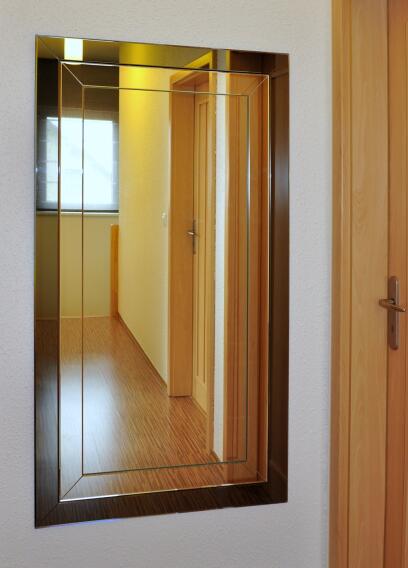 Zrcadlo 80 x 140 cm šedé stříbrné fazetované lišty DUO